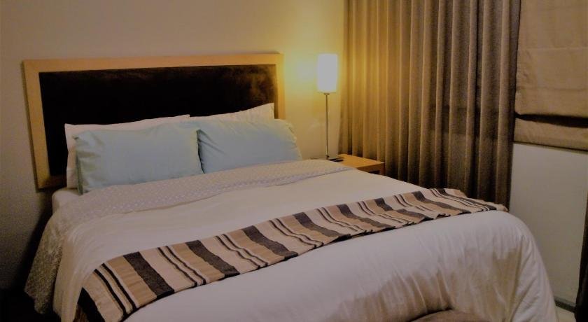 Apartment in Foutain Suites Hotel - 813FS
