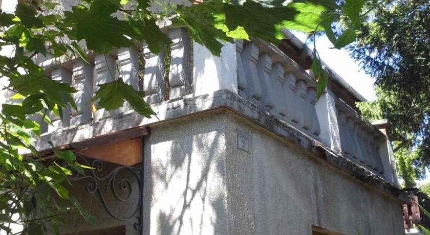 Kasza Villa
