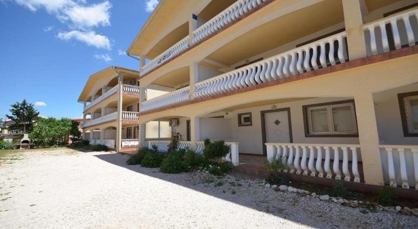 Beautiful Apt Lanterna