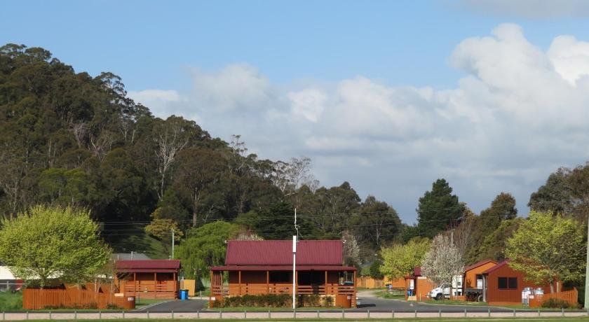 Latrobe Mersey River Cabin and Caravan Park