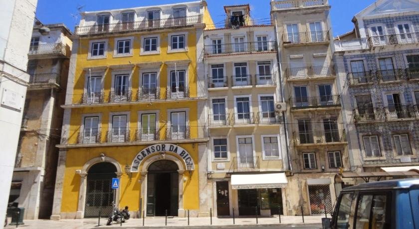 Lisbon Apartment Bairro Alto - Bica 3