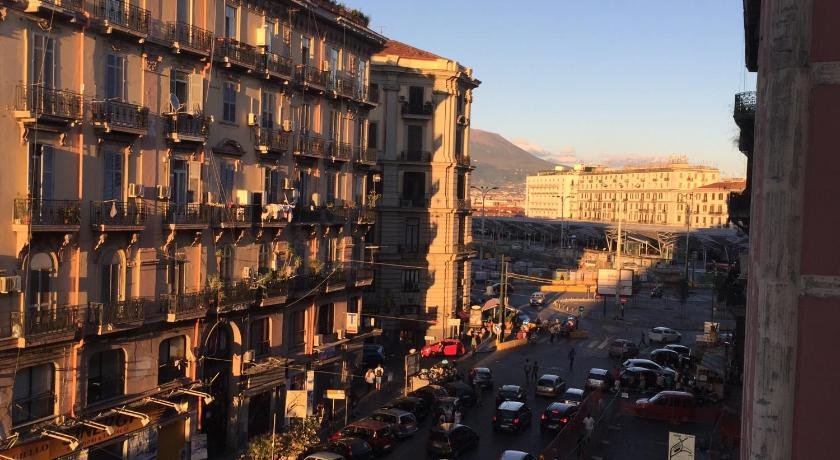 Garibaldi House Apartment