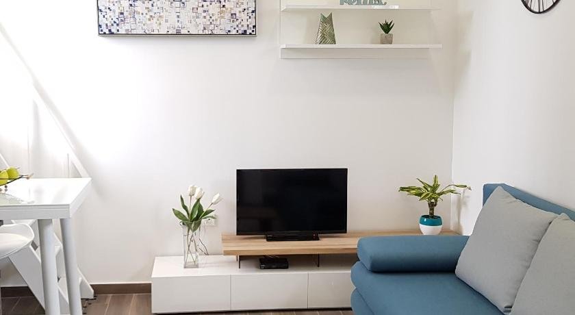 Rooftop studio with XL balcony in center of Zagreb