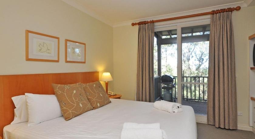Executive 1 bedroom Spa Villa located within Cypress Lakes Resort