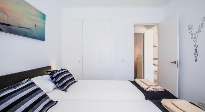 Flower Beach Suite 6