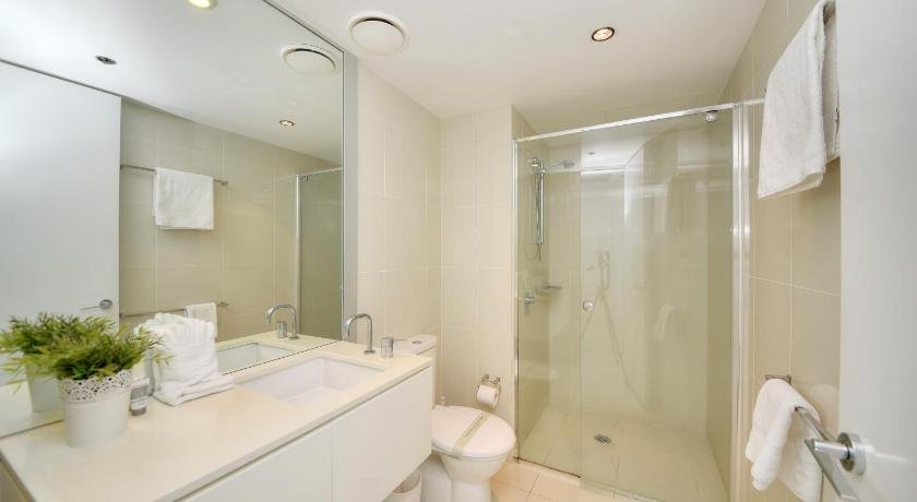 Photo: Deluxe Private Apartment in Surfers Paradise