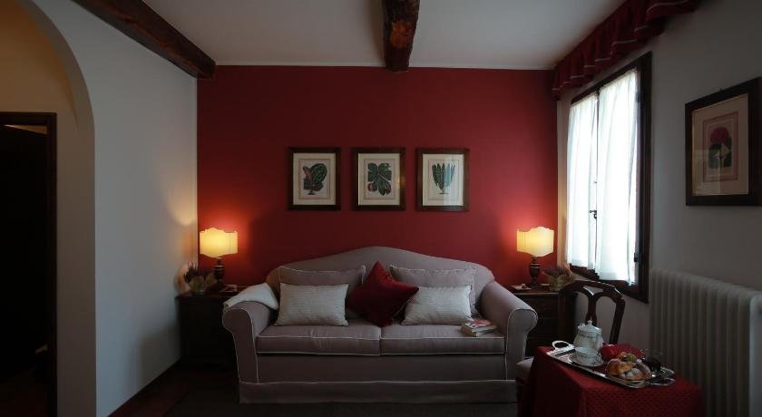 S Spirito Studio Flat