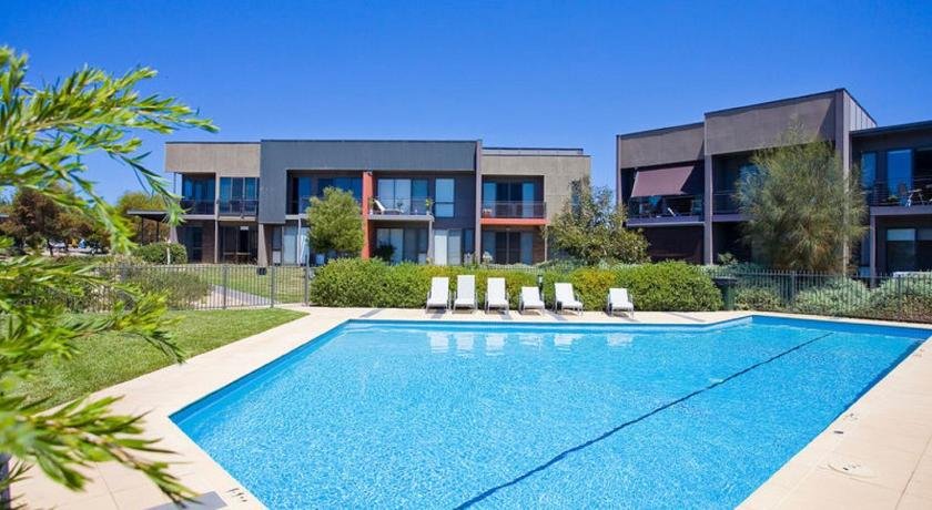 1 Sunset Place