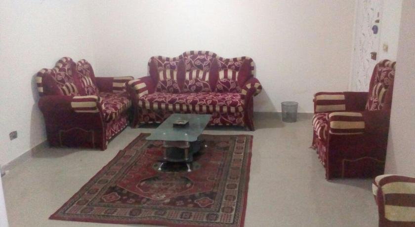 Apt 1 Miami Khaled Ibn Al Walid St