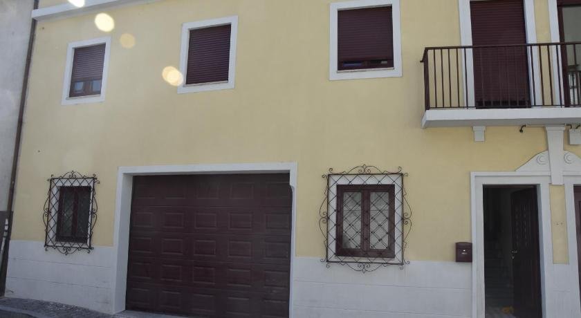 Portus Ribeira House