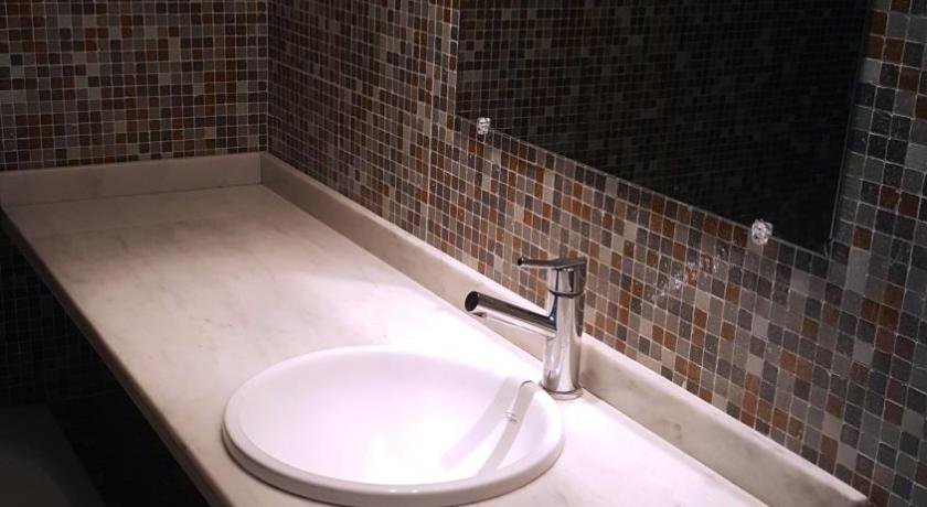 Manzanares Suites