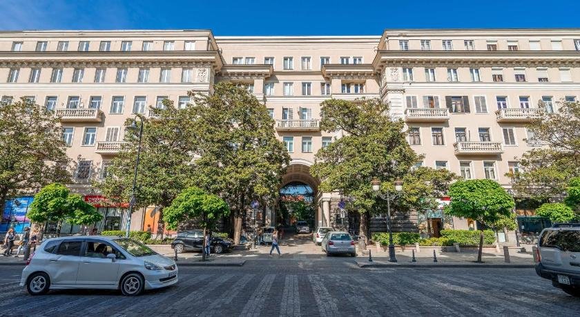 Check Inn Tbilisi
