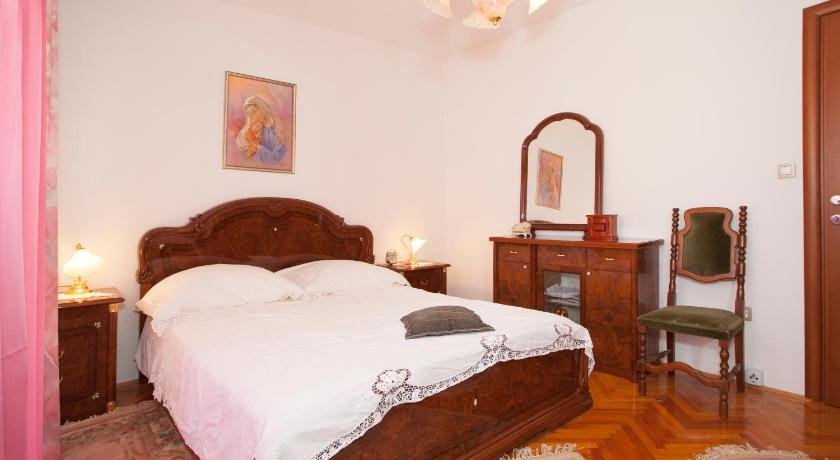 Apartment Dolores Split