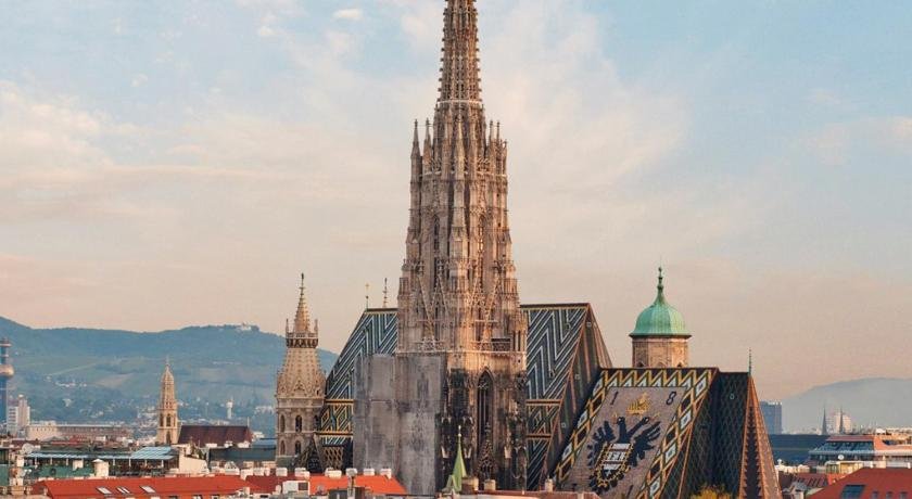 Between Schoenbrunn and the City Center Apt 40