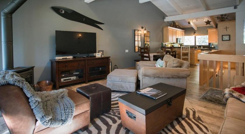 Canyon Lodge Properties by 101 Great Escapes