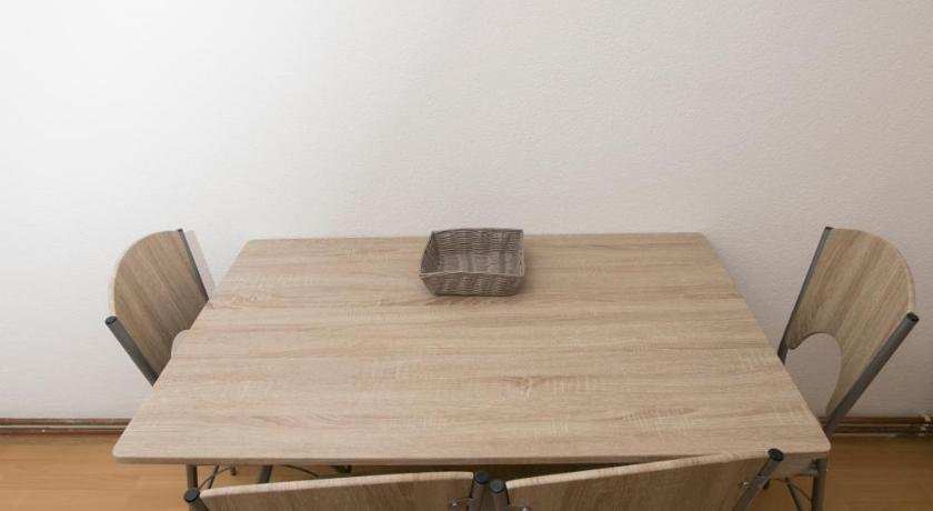 Downtown 3 Bedroom Apartment