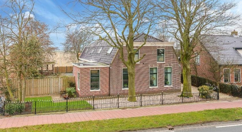 B&B Blossom Lisse
