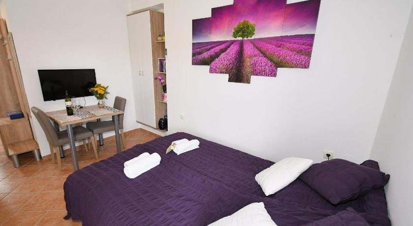 Studio apartman Kris
