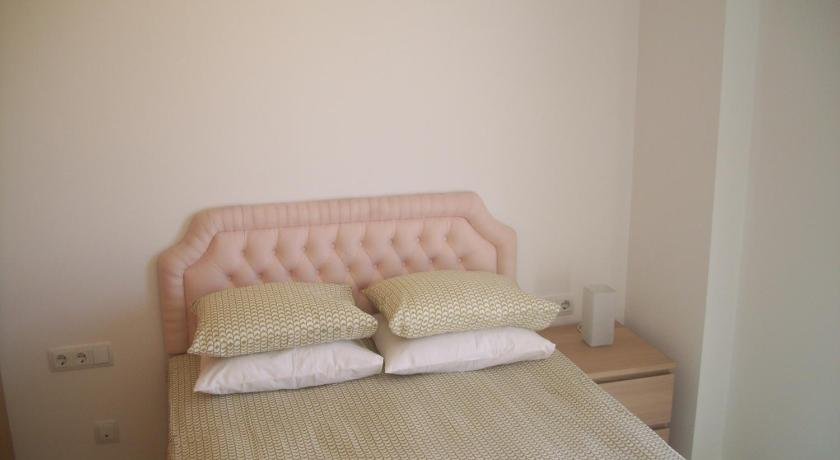 Beachfront Apartment with Sea View - Voromar