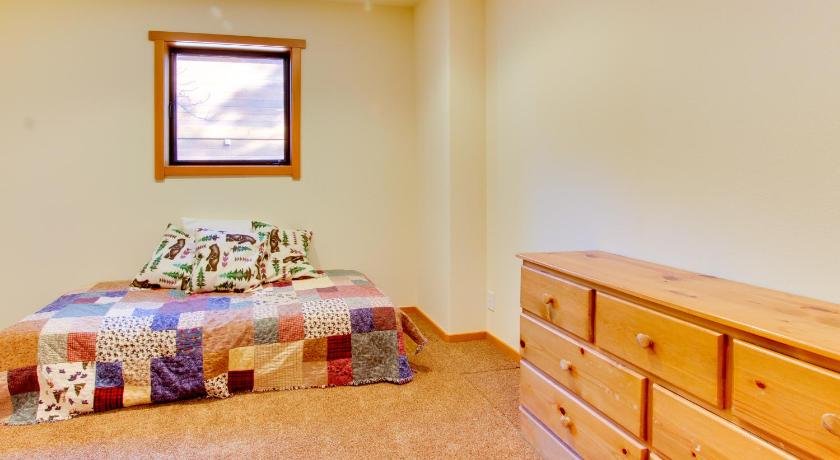 Bears Lair Truckee