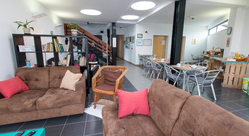 Change The World Hostels - Acores - Ponta Delgada
