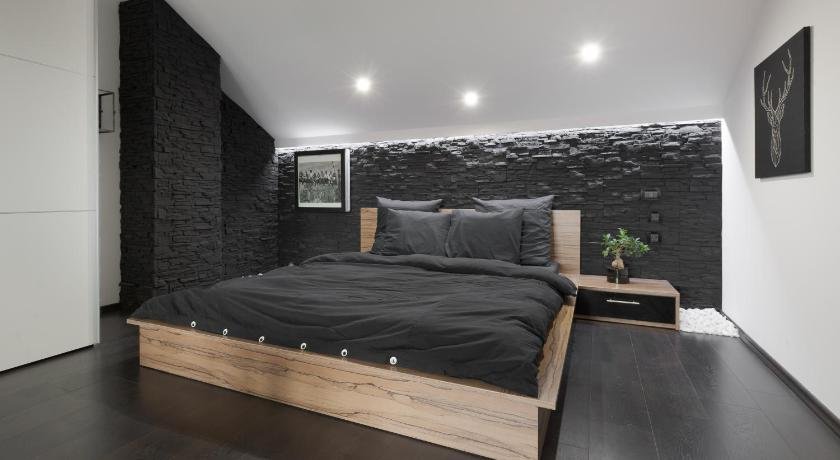 Luxury Attic Suite