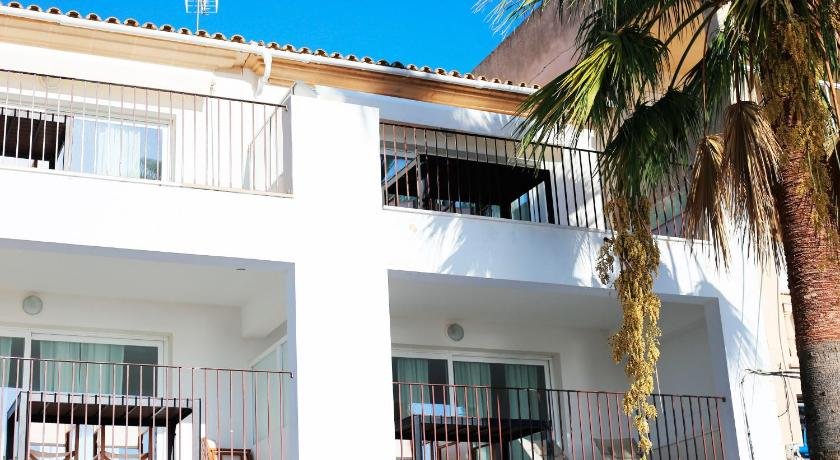 Apartaments Es Port