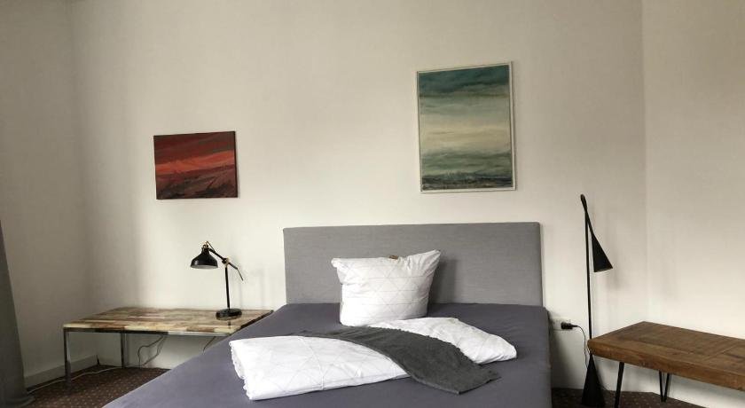 Schillers Hotel & Cafe - GARNI -