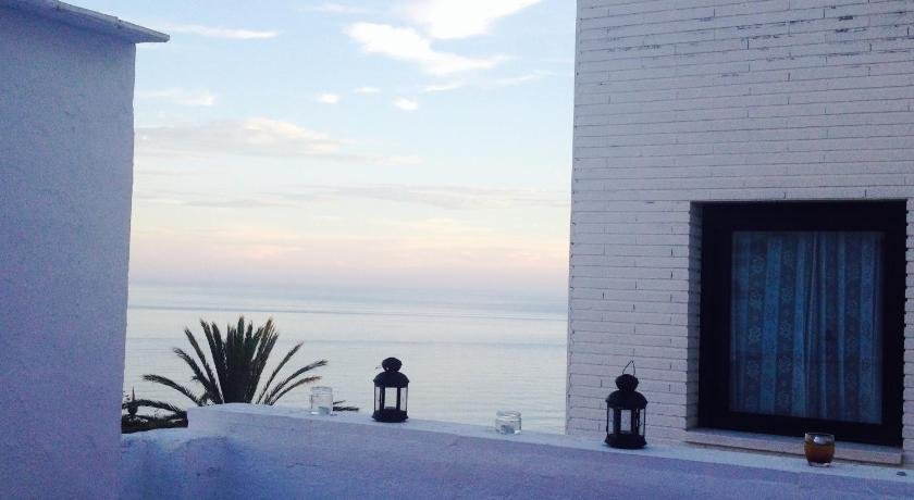 Easy Nerja Beach House