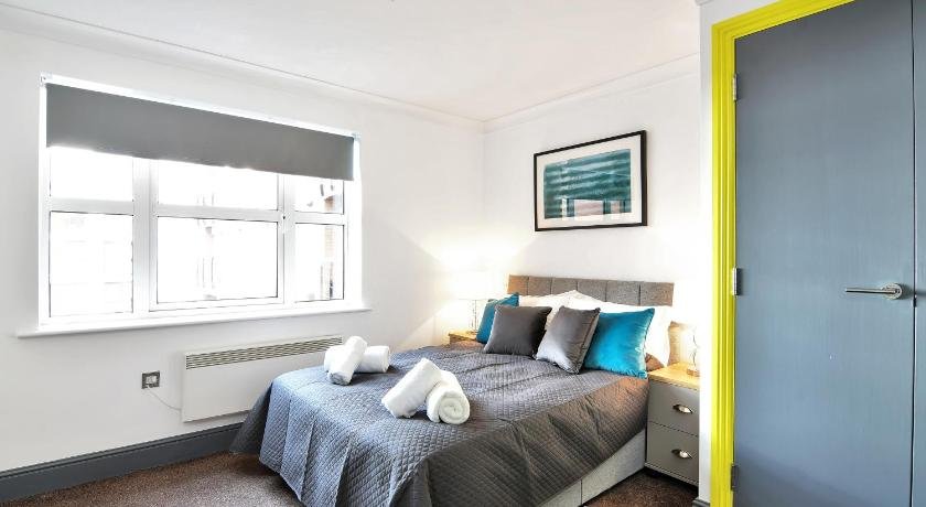 Xclusive Living Stay in City Centre The Qube