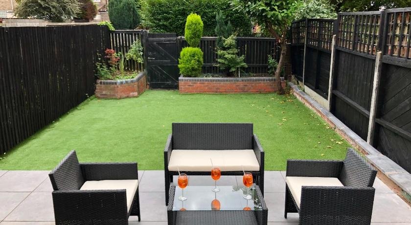 Birmingham Modern & Stylish 3 Bedroom House