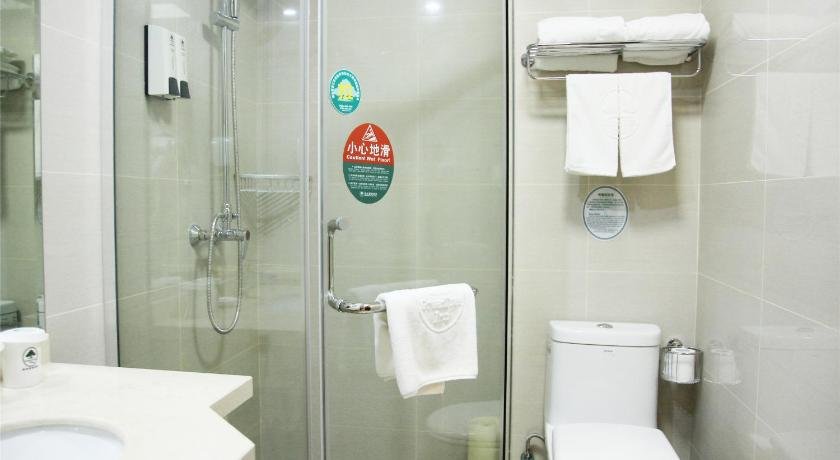 GreenTree Inn Hefei Feidong New District Huishang City Express Hotel