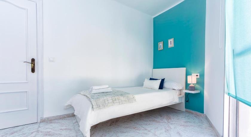 Local Malaga Apartment
