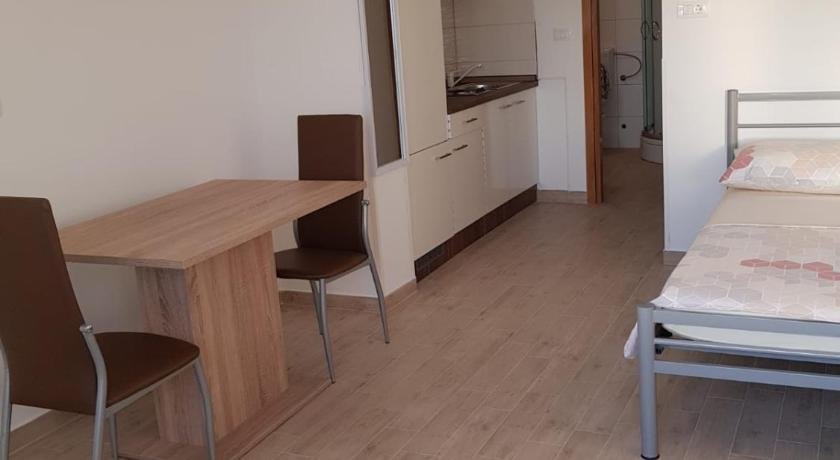 Apartment Matija Podstrana