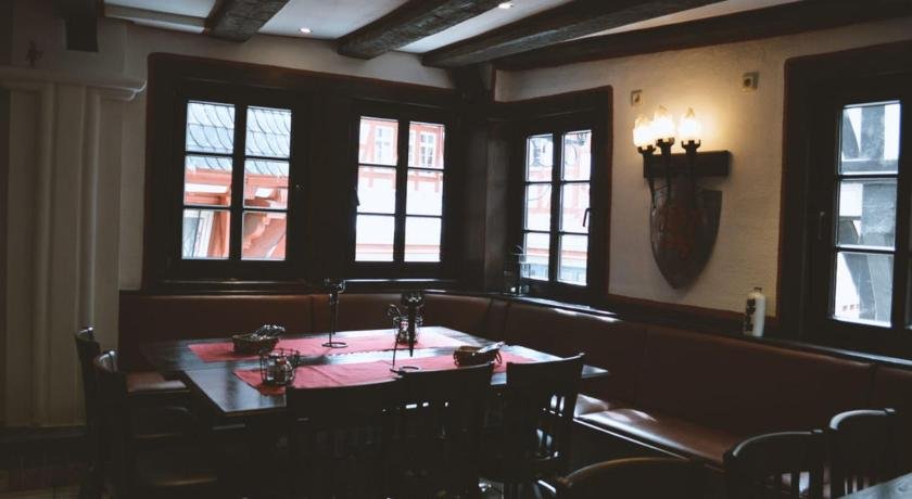 Gasthaus Burgkeller