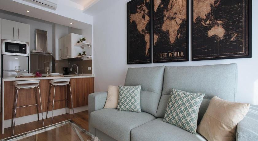 Lovely and Luxury Apartment in Old Town