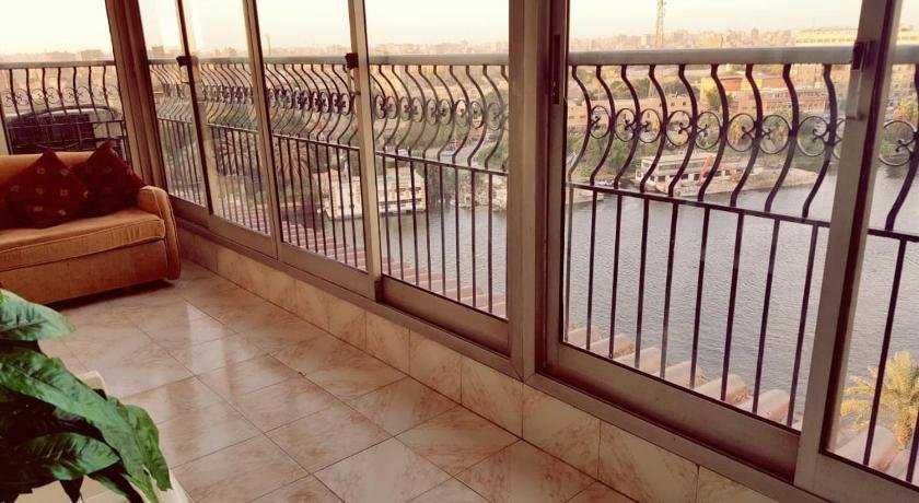 Omar Apartment Zamalek Cairo