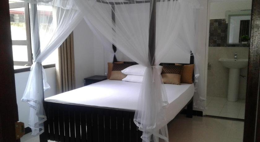 Apna Homestay Apartments