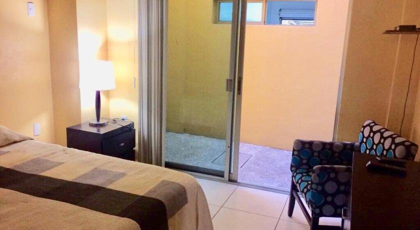 Andressa Mia Apartments