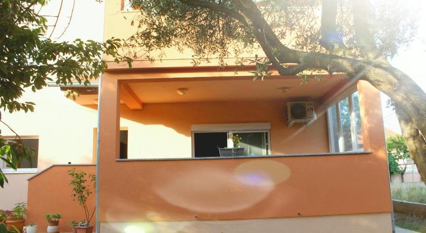 Apartment Dora Sukosan