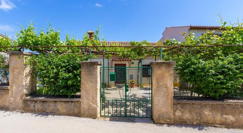 Holiday Home Orieta