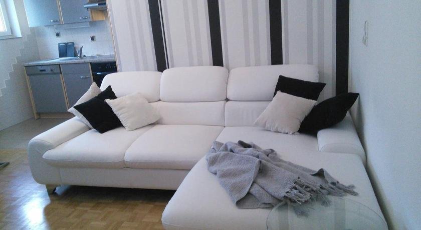 Design Home 1020