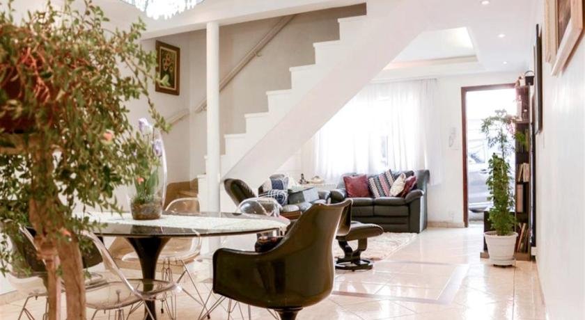 Quarto Yumi na Aclimacao em Casa Compartilhada