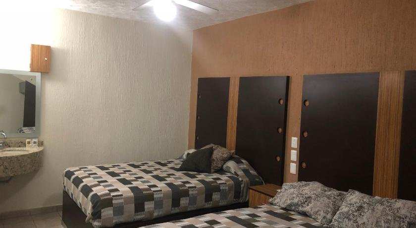 Hotel del Carmen Leon