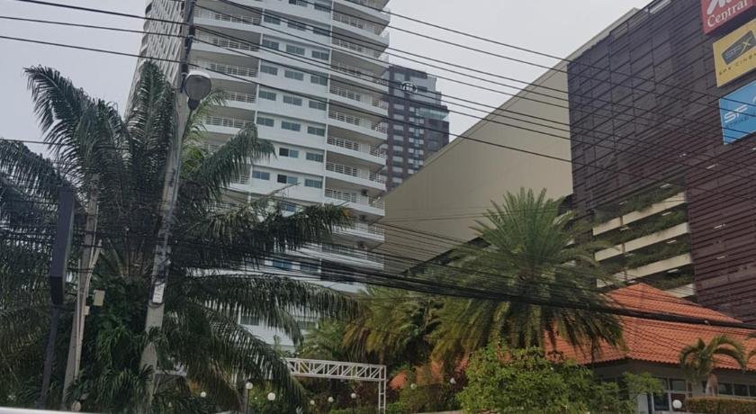 VTSIX Sea View Apartment