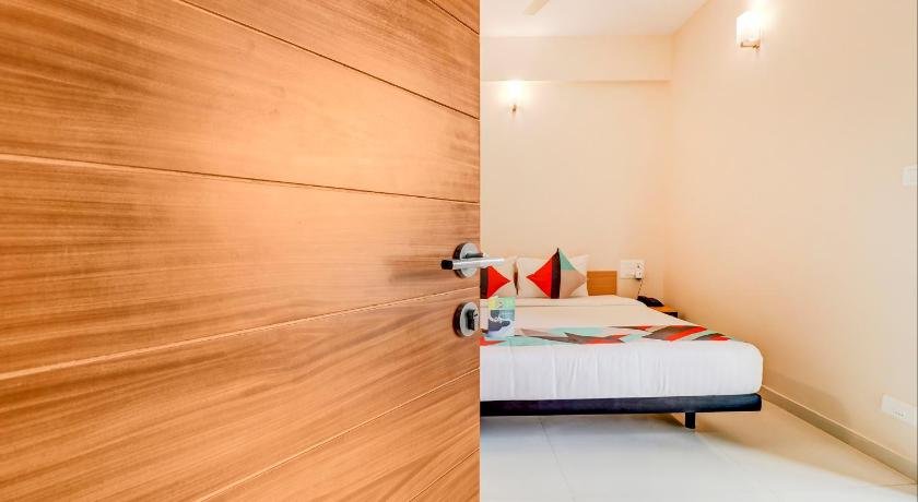 FabExpress BSR Inn