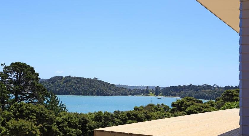 Te Whau Bach Apartments