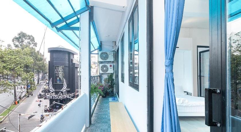 Scandinavian Apartment with Balcony in Bui Vien