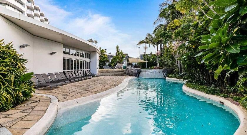 One Bedroom Apartment - Pool Gym & Tennis Courts