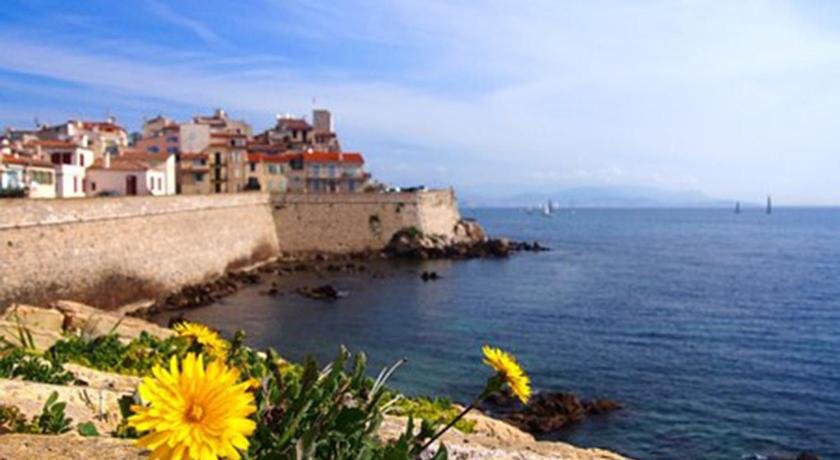Le rocher Antibes